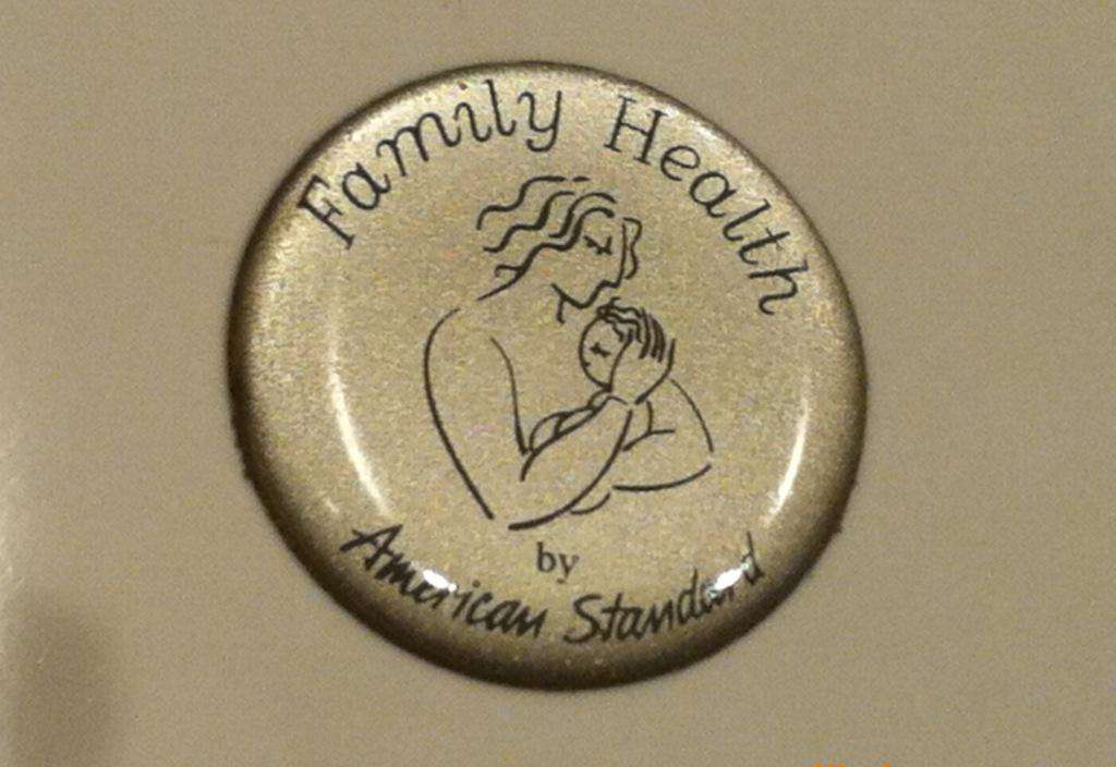 水晶ab膠和水晶滴膠區(qū)別在哪里？