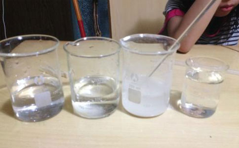 剎車卡鉗上粘著AB膠怎么辦，用什么可以溶解ab膠